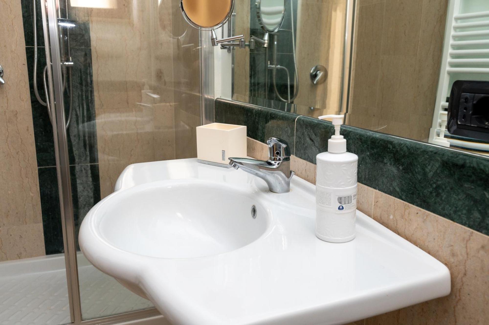 Comfort House Hotel Соренто Екстериор снимка