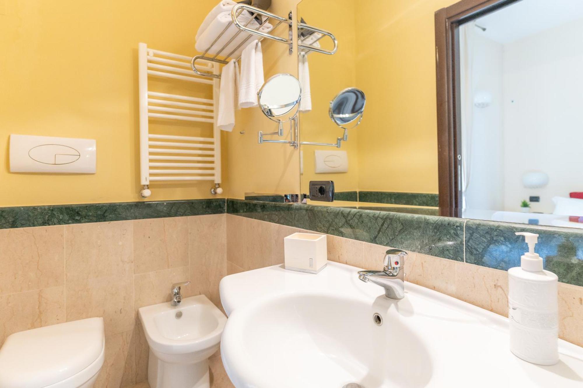 Comfort House Hotel Соренто Екстериор снимка